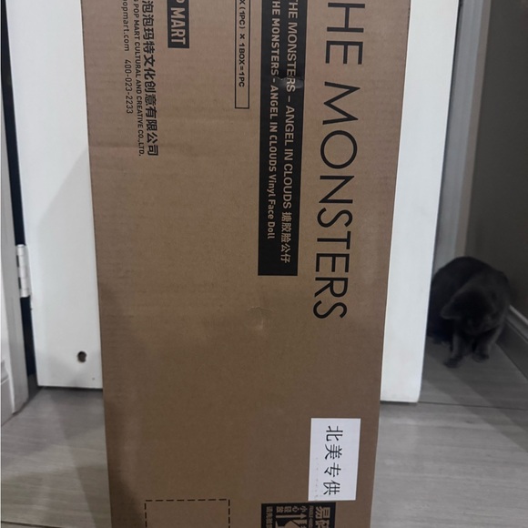 Pop Mart Labubu Angel in the Clouds Zimomo GIANT sized! - Picture 4 of 5